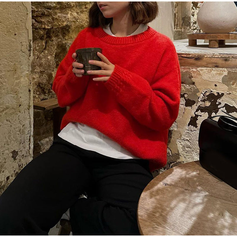 Relaxed knit sweater for women with a casual fit and soft materials Lune London
