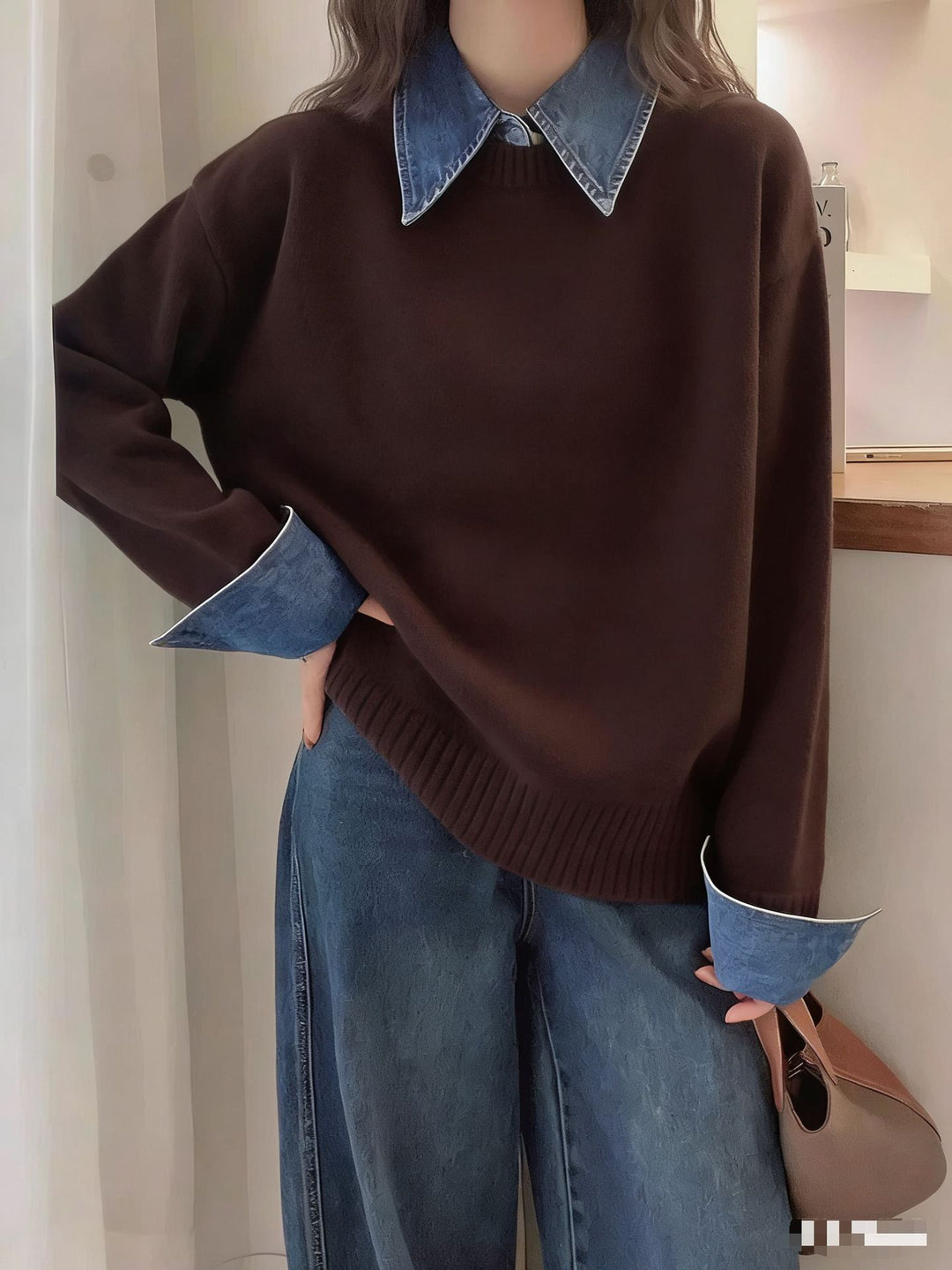 Pull femme avec un col de chemise tendance et un matériau doux Chic & Stil