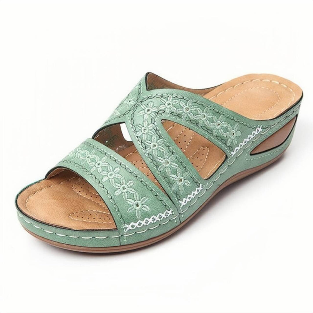 Comfortable strap sandals for women with floral design and adjacent openings Lune London