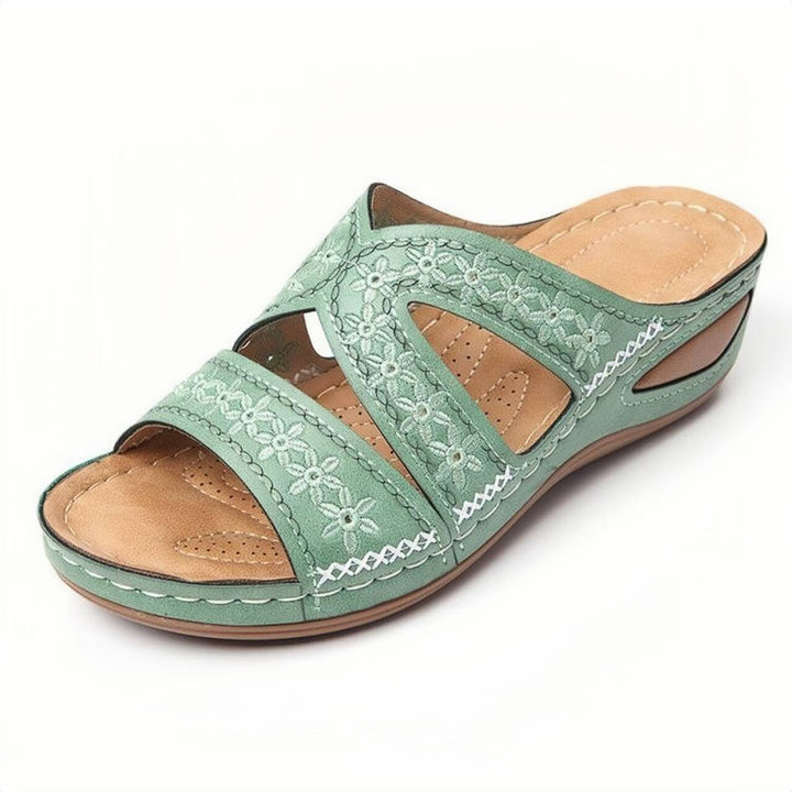 Comfortable strap sandals for women with floral design and adjacent openings Lune London