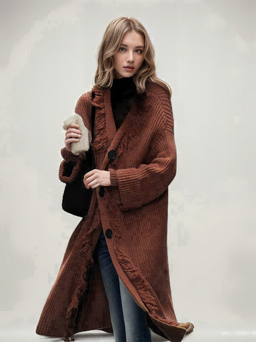 Chunky knit cardigan for women with a casual fringe design Lune Londonl