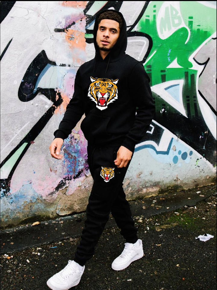 Men's sporty hoodie set and joggers with tiger pattern Lune London