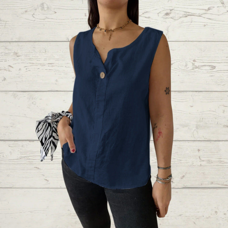 Casual shirt for women in lightweight linen fabric with button details Chic und Stil