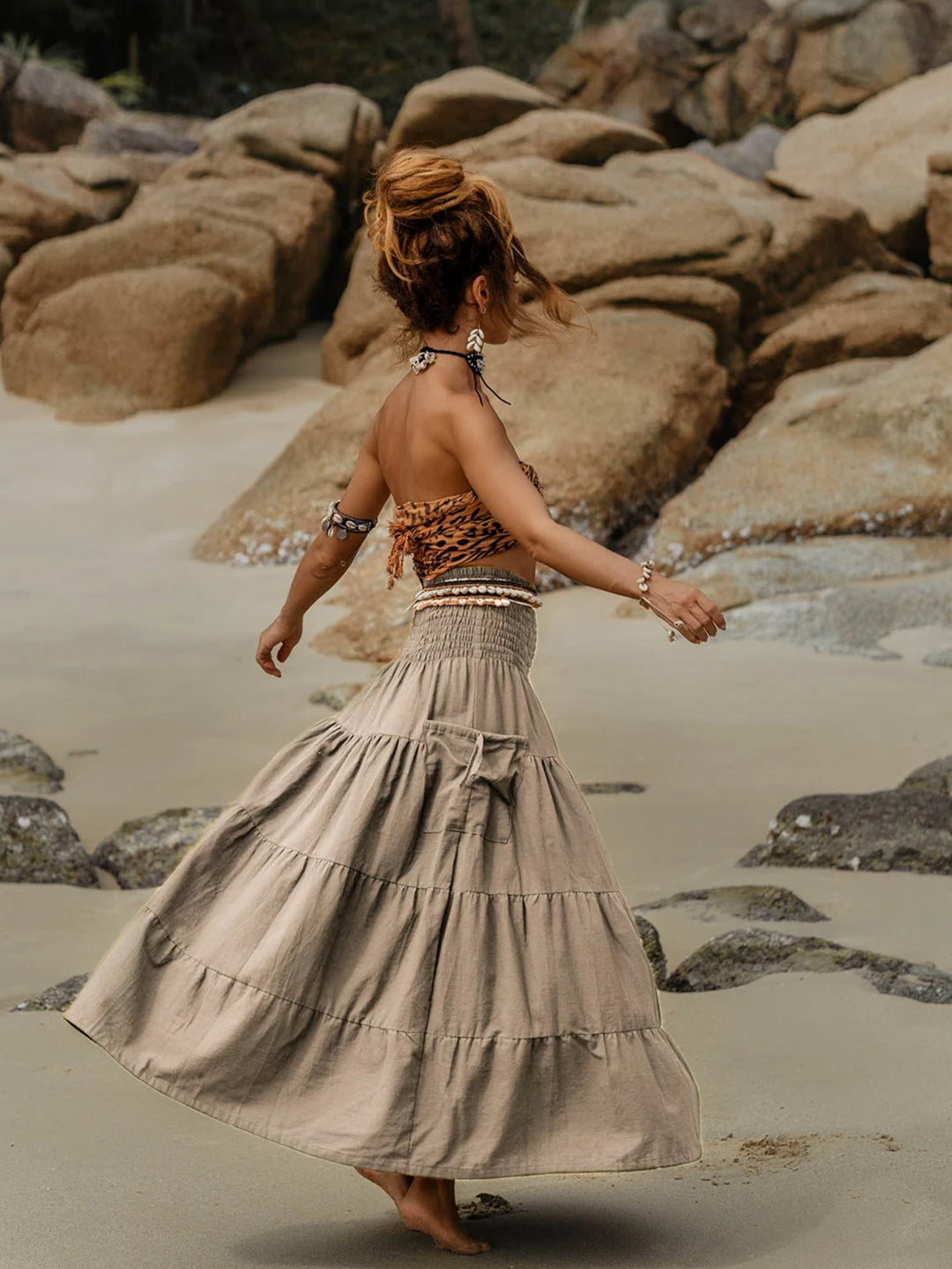 Casual long skirt for women with practical pockets and relaxed fit Lune London