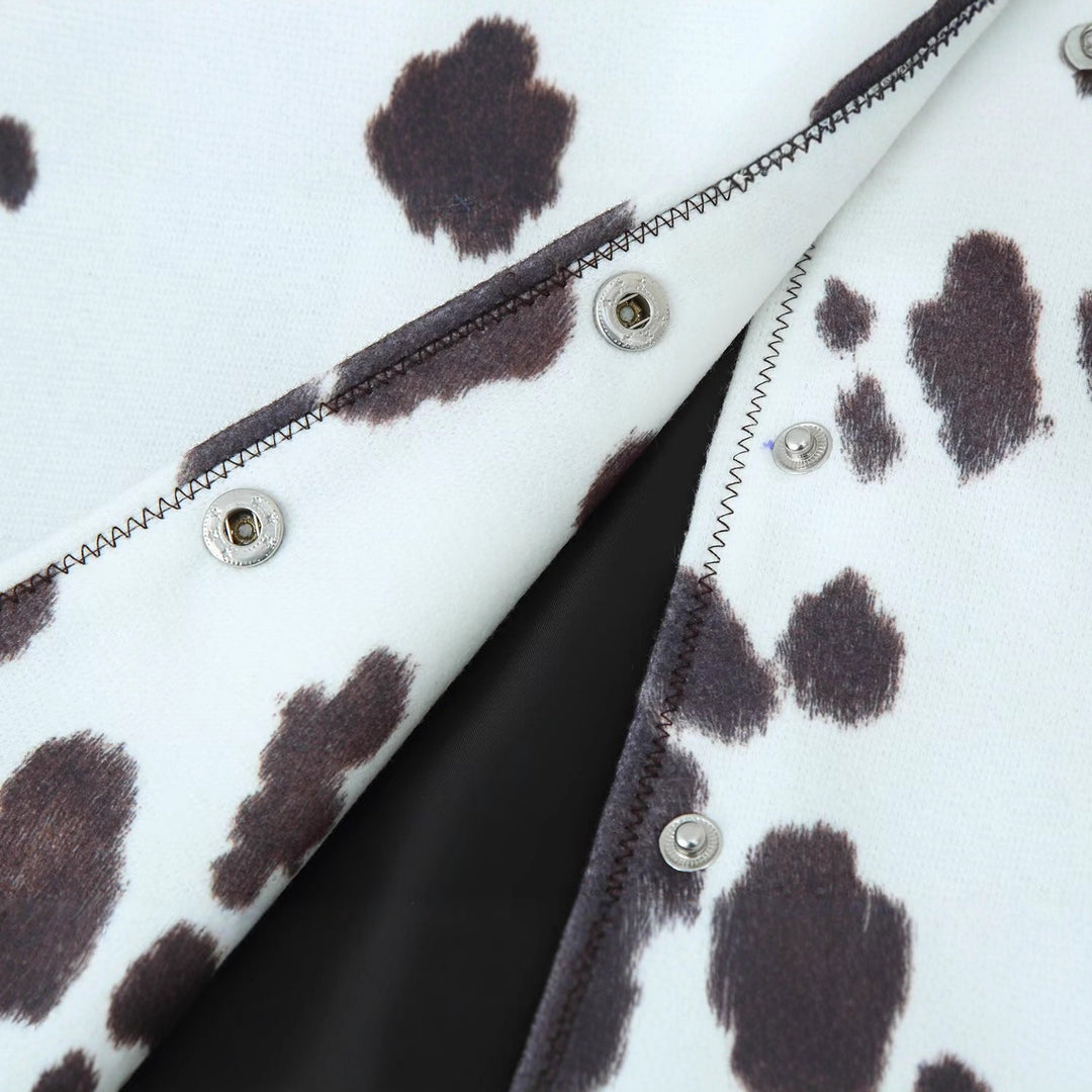 Veste féminine à la mode avec un motif de vache unique Chic & Stil
