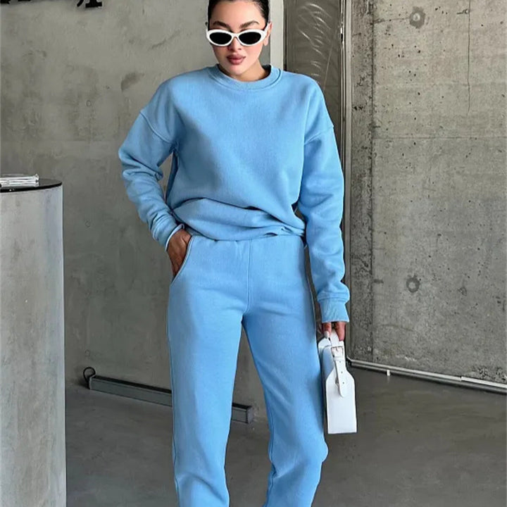 Lune London Comfortable Fleece Jogging Set for Women