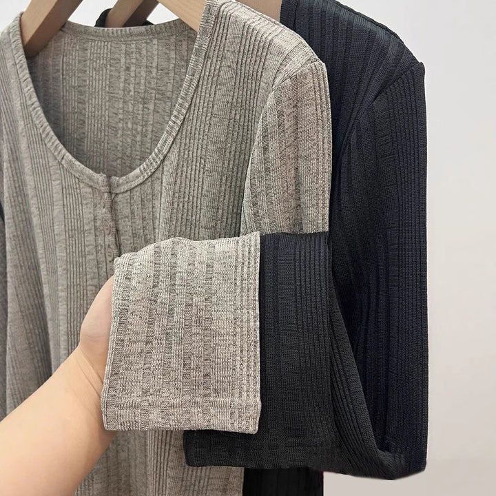 Pull femme ajusté à manches longues avec détails de boutons Chic & Stil