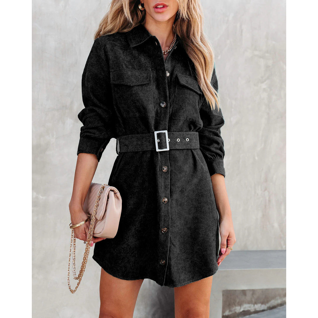 Women's shirt dress with a comfortable cut and practical buttons