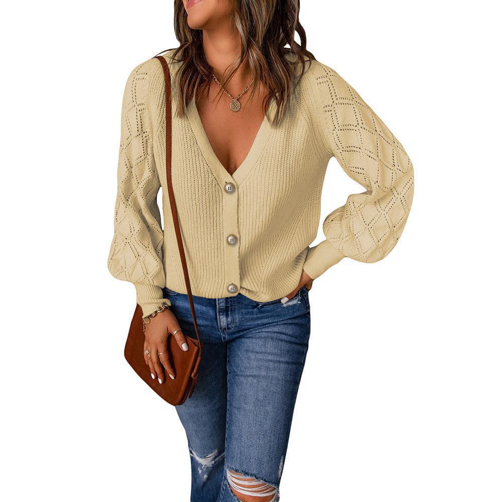 Wool coat for women with a refined diamond structure and a deep V neck Lune London