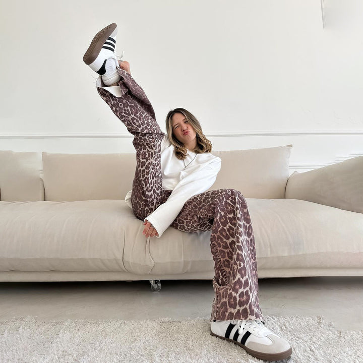 Women's wide leg jeans in trendy leopard print Lune London