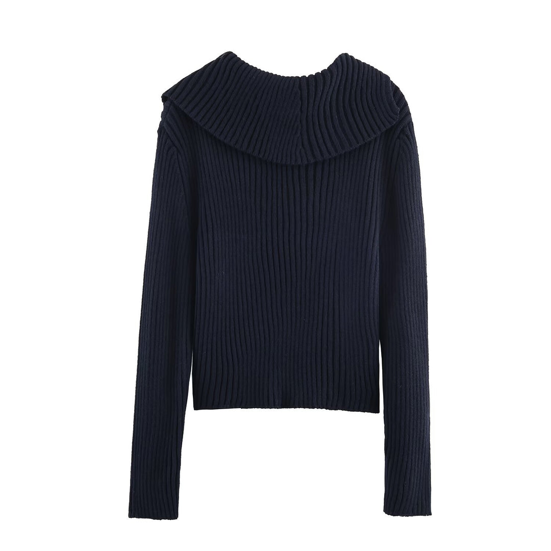 Stylish and trendy knitted jacket for women with large collar Lune London