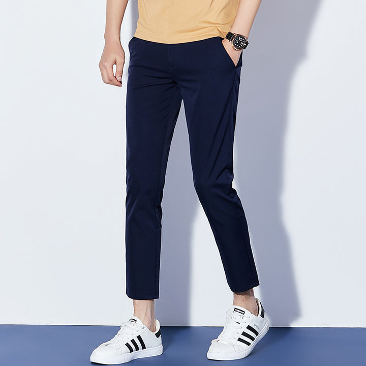 Sport leisure pants for men with breathable properties and an elastic waist Lune London