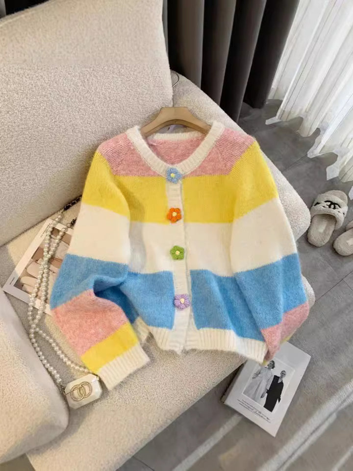 Cardigan pour femme avec des détails de boutons colorés et une coupe décontractée Chic & Stil