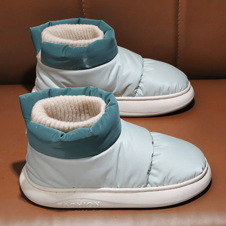Ladies warm and cozy indoor slippers Lune London