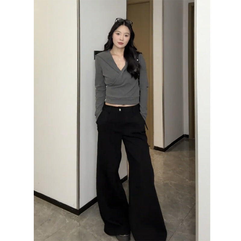 Ladies elegant wrap top with V-neck and long sleeves Chic & Stil