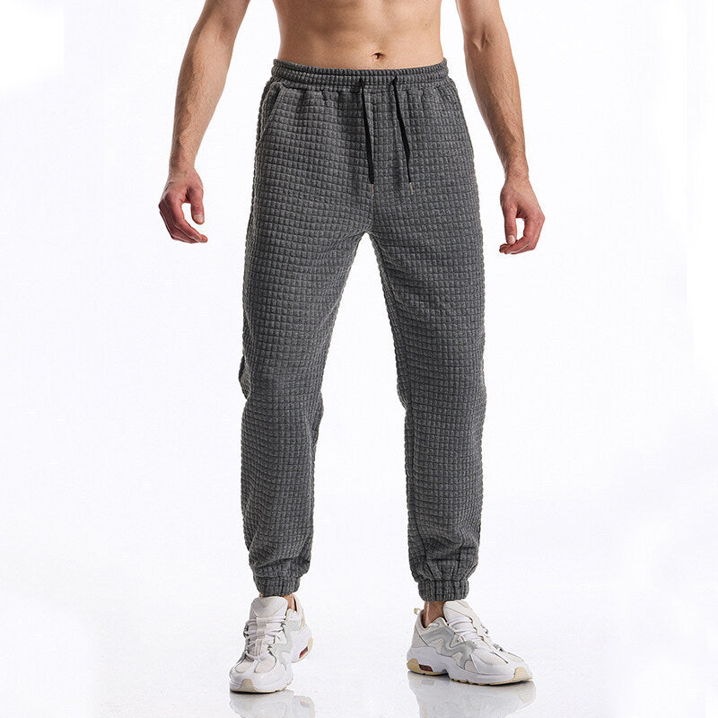 Comfortable sweatpants for men with high waist and elastic comfort Lune London