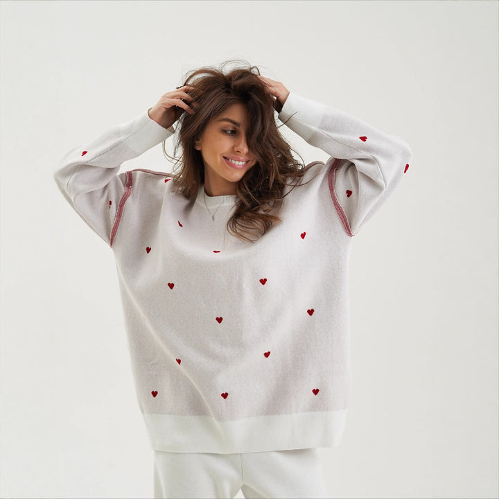 Women's sweater with heart-shaped embroidery and casual fit Lune London