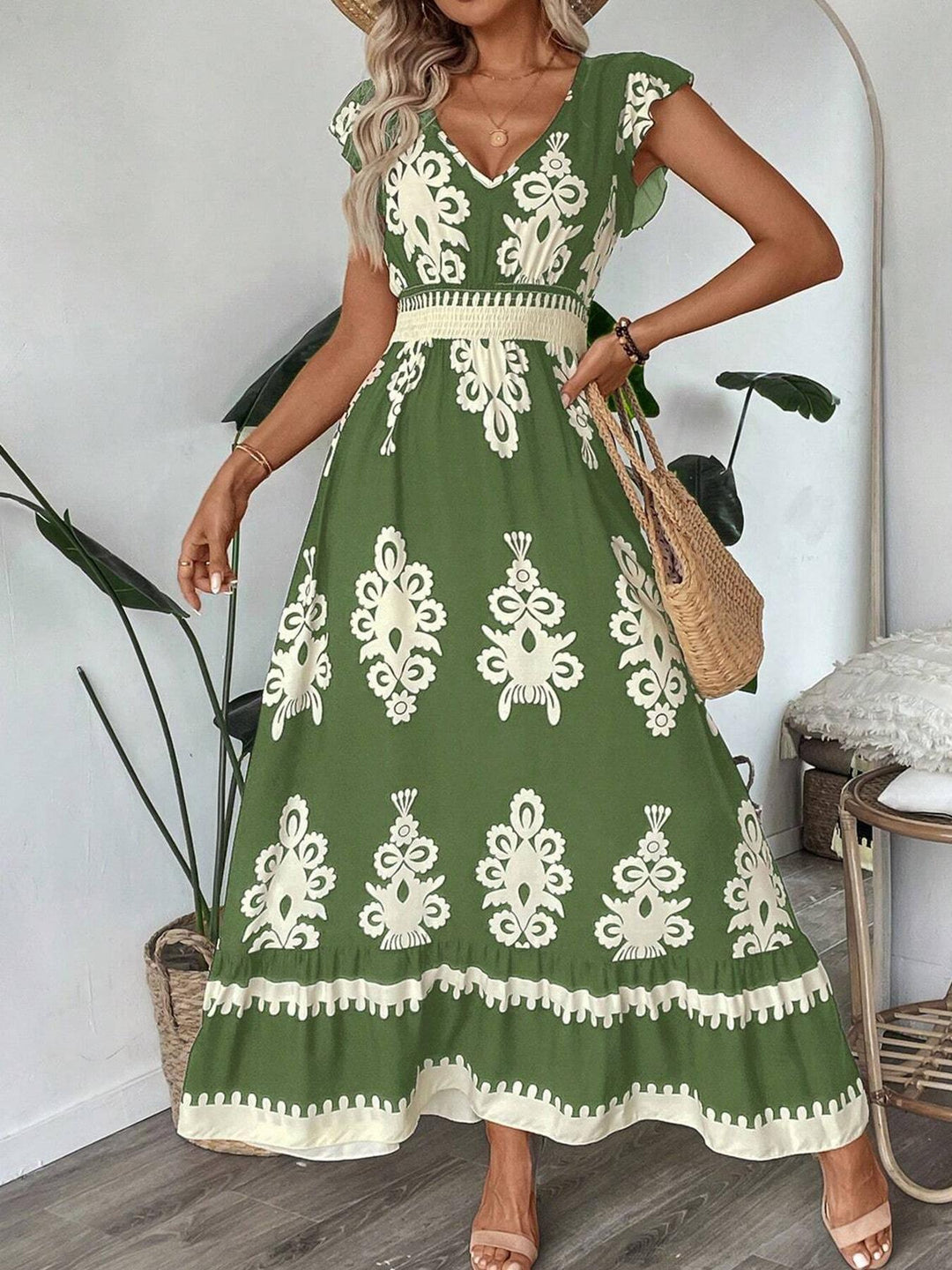 Embroidered maxi dress for women with V-neck Lune London
