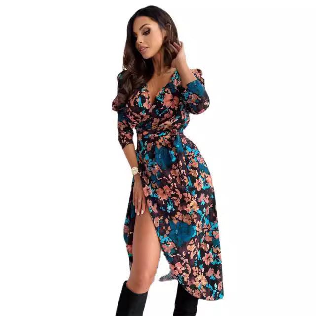 Fluid wrap dress for women with floral design and deep slit Lune London