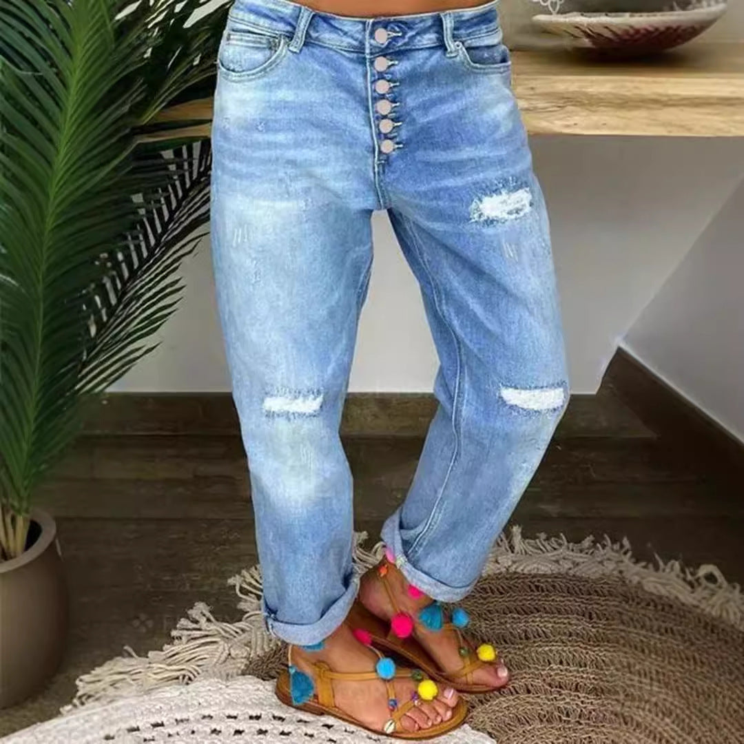 Women's Boyfriend Jeans with Button Closure and Distressed Details Chic Und Stil