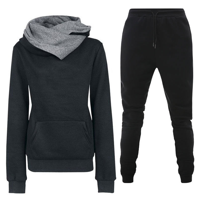 Lune London women's hoodie and jogging set