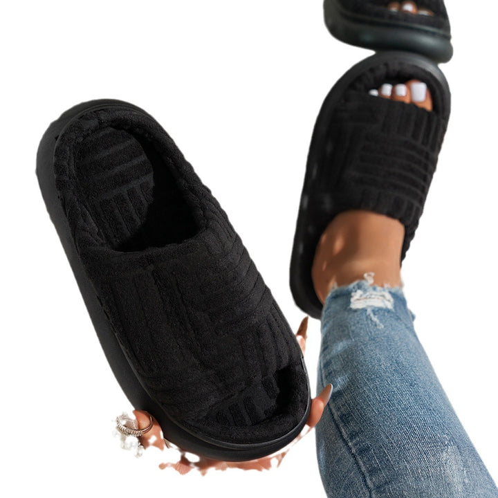 Ladies plush slippers with slip-resistant sole and soft cushioned insole Lune London