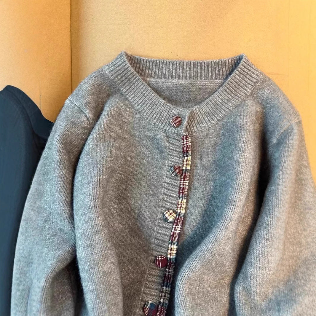 Women's Knit Jacket with Contrasting Collar and Decorative Buttons Lune London