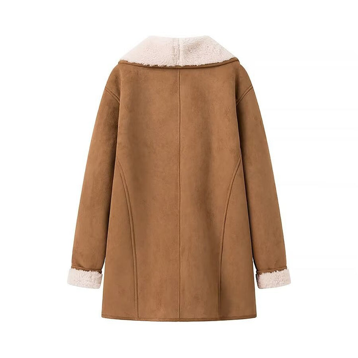 Casual coat for women with extra soft lining and chic button placket