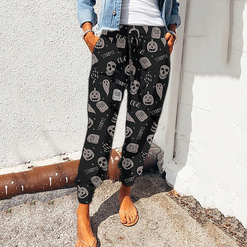 Elegant leisure pants for women with elastic waist and animal print Lune London