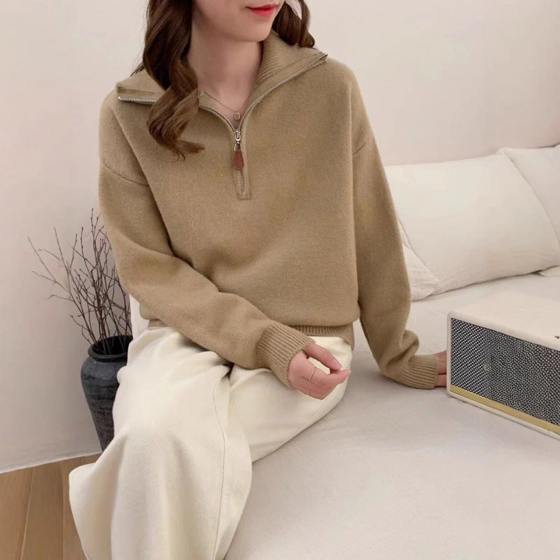 Pull féminin à col montant et fermeture éclair