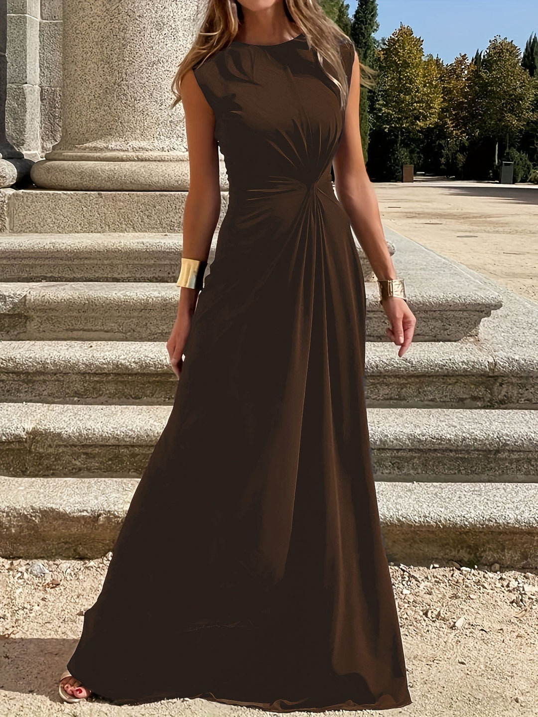 Women's Maxi Dress with Elegant Knot Detail and Flowing Cut Chic Und Stil