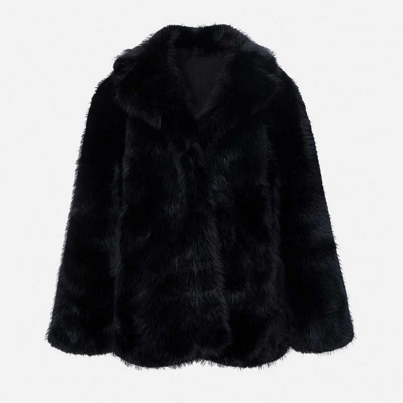 Women Plush Faux Fur Jacket with a Loose Silhouette Lune London