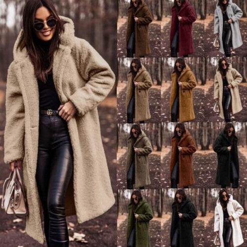 Comfortable teddy coat for women with hood and button closure Lune London
