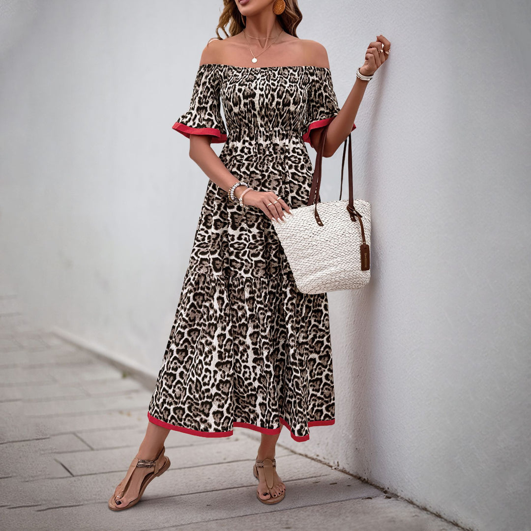 Robe maxi off-shoulder pour femmes avec détails en volants et imprimé animalier Chic & Stil
