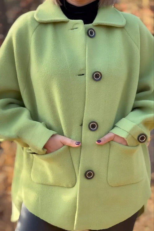 Transitional jacket for women with large collar and practical pockets Lune London