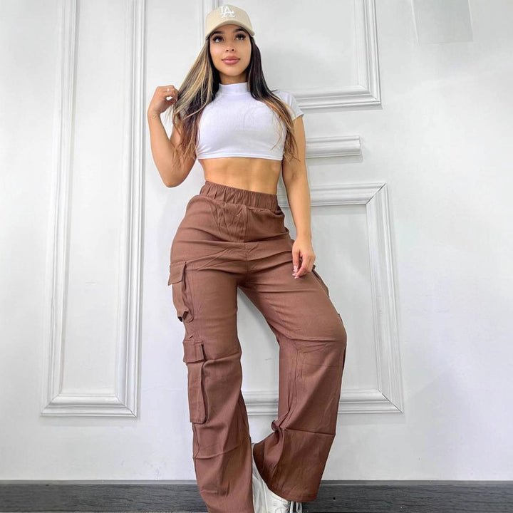 Pantalon cargo pour femmes avec poches latérales Lune London
