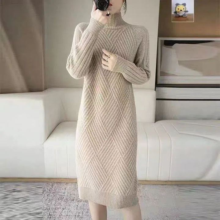 Robe en tricot pour femmes avec col montant et motif côtelé Chic & Stil