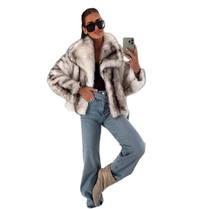 Ladies elegant faux fur jacket Lune London