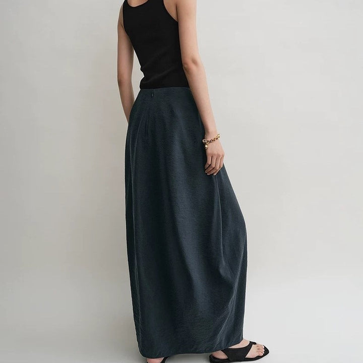 Women's maxi skirt with side slits and large pockets Lune London