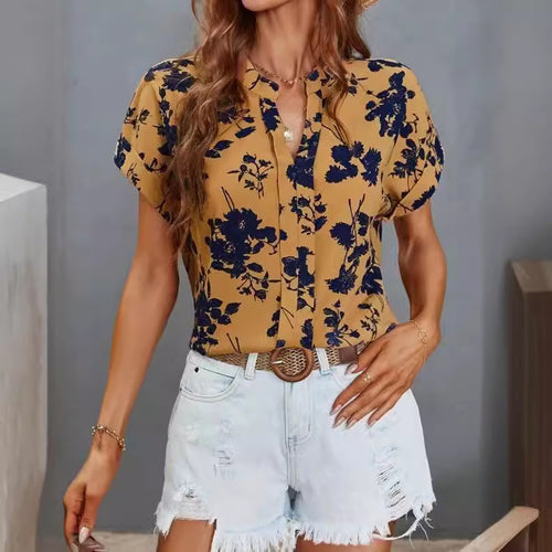 Casual blouse for women with floral pattern and short button placket Lune London