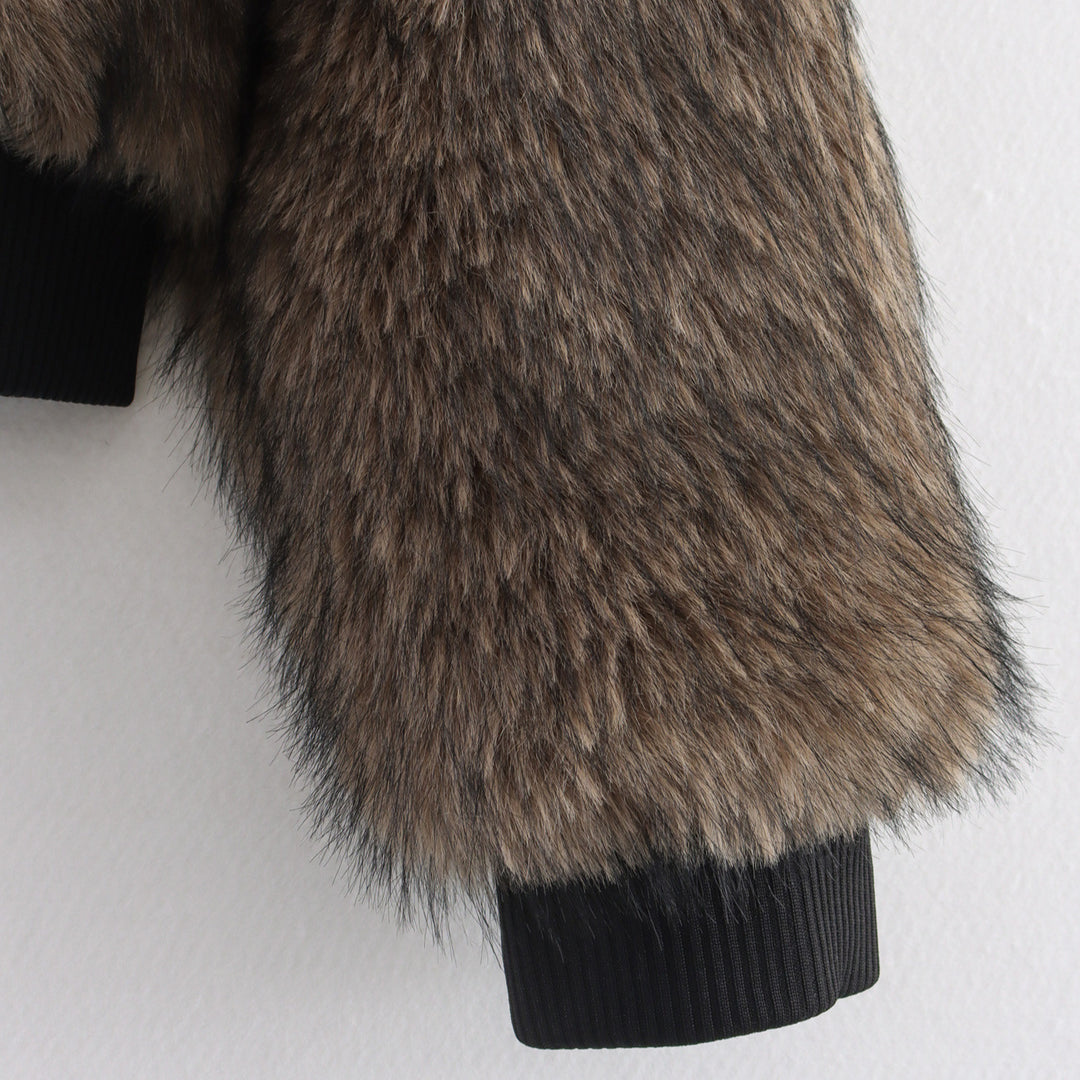 Ladies plush for women with trendy collar Lune London