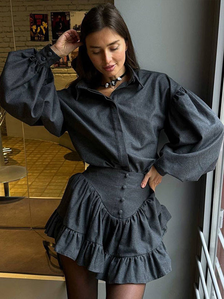 Robe à carreaux joueuse pour femmes avec détails en volants Chic & Stil