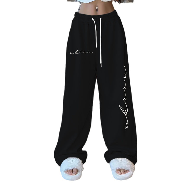 Women's loose leisure pants with elastic waistband and side pockets Lune London