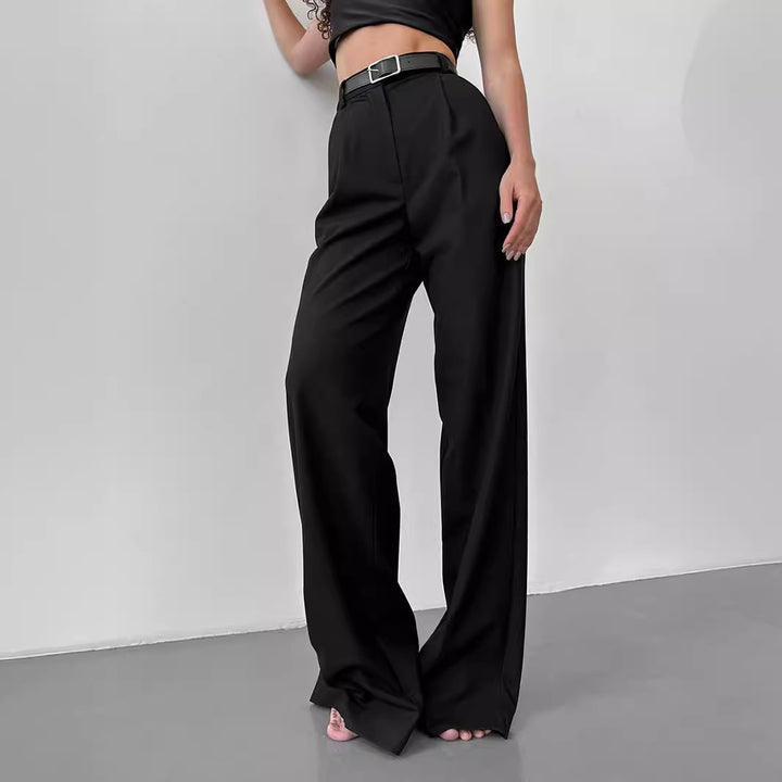 Women Elegant High-Waisted Pants with Distinct Pleats and Tie Belt Lune London