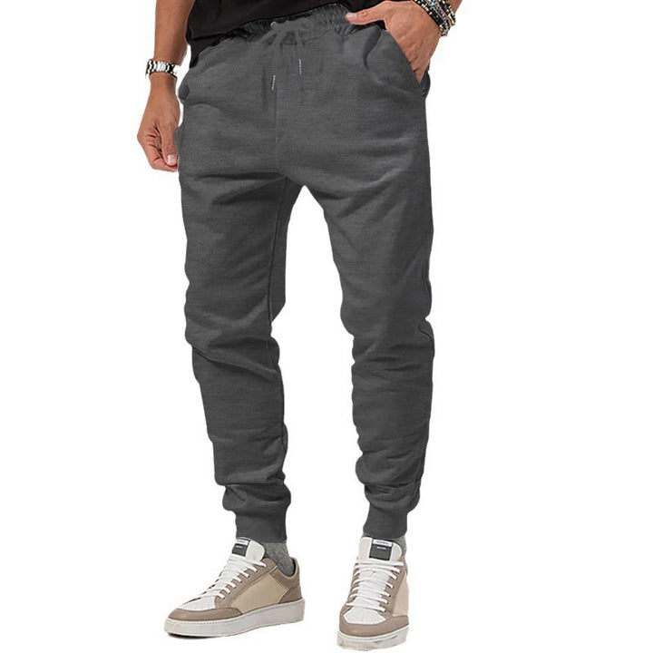Men's sporty leisure pants with elastic waistband and practical side pockets Lune London