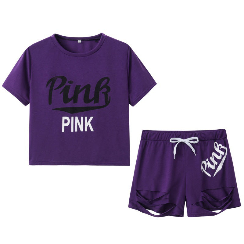 Ensemble t-shirt et short pour femmes sportif avec coupe décontractée et imprimés contrastés Chic & Stil