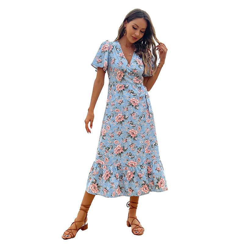 Robe Maxi Romantique pour Femmes avec Design Floral et Ourlet Volant Chic & Stil