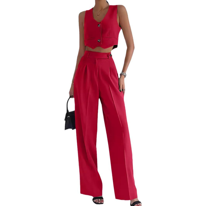 Fashionable women's set consisting of a sleeveless crop top and wide trousers Lune London