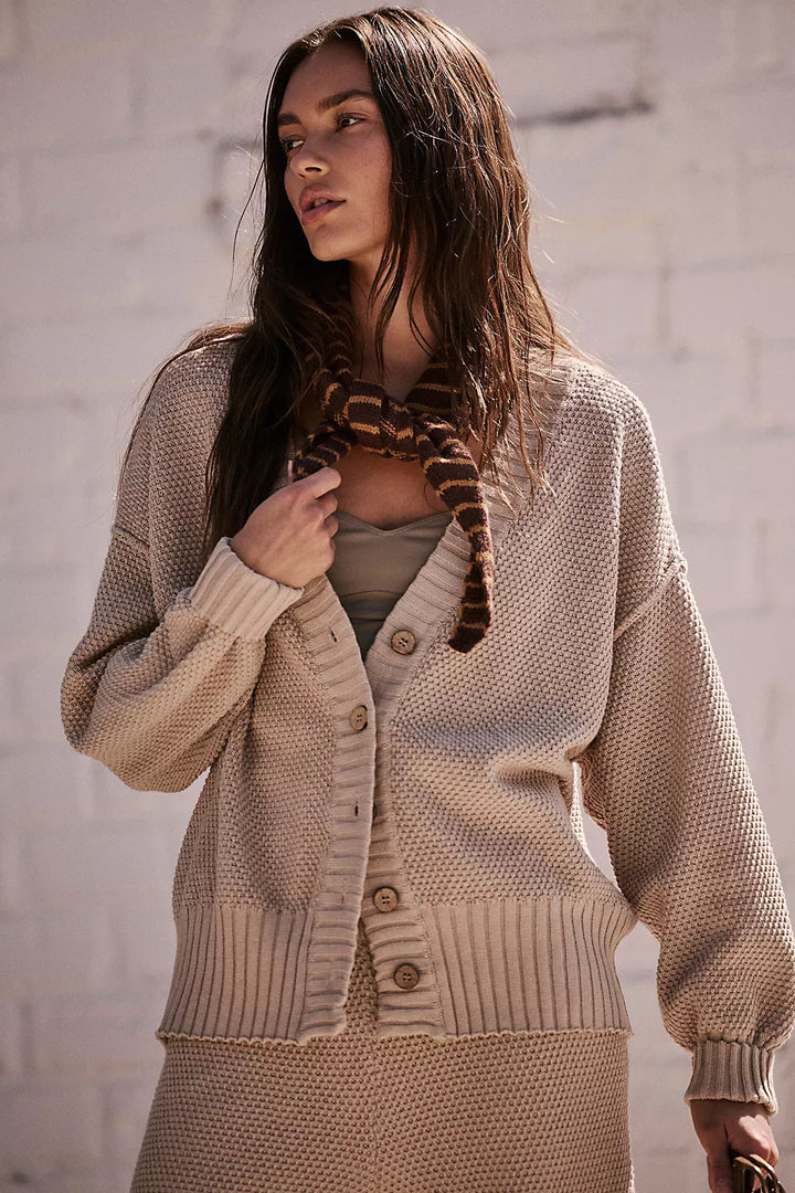 Oversized casual jacket for women with functional pockets and delicate button details Lune London