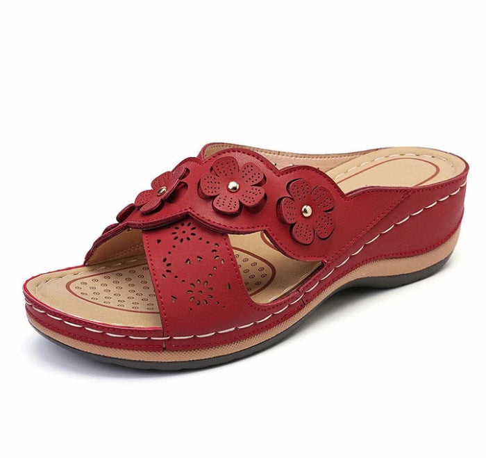 Women's shoes with floral decoration Comfortable slip-on sandals Lune London